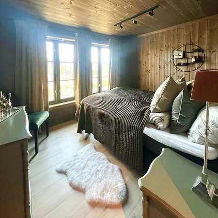 Family With Ski-in-ski-out In Holiday home *