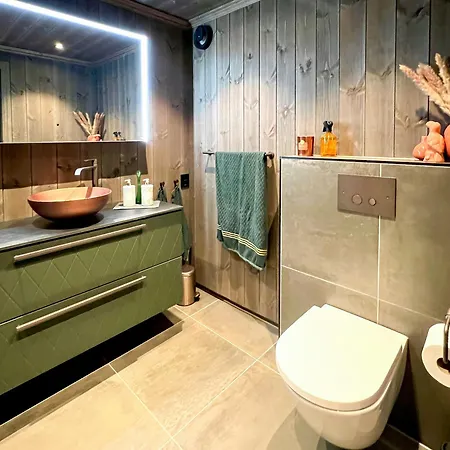 Feriehus Family With Ski-inski-out In